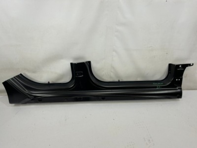 Правий поріг блок двигуна обшивка праве cupra born фото №1