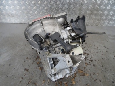 Коробка передач передач volvo c30 6n5r 7002 yb фото №1