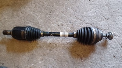 Mini cooper f55 f56 1.2 b приводной вал левая 8643377 автоматическая коробка передач фото №1