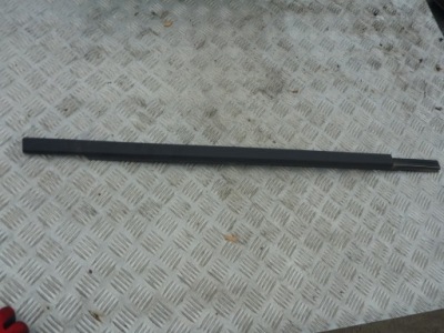 Молдинг дверь zbierająca вода zew. dodge ram 2019- фото №1