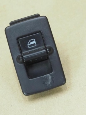 Кнопка переключатель стекло правый перед new beetle 1c0959855 фото №1