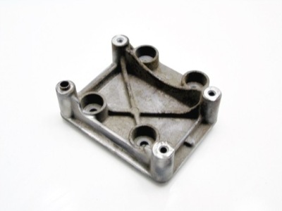 Кронштейн двигателя 1.1 206 partner c3 saxo c2 106 berlin фото №1