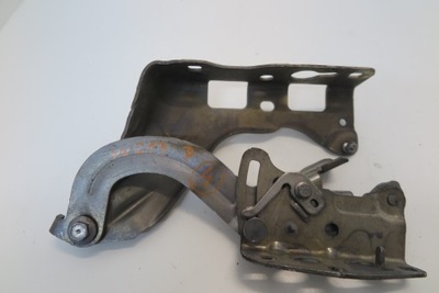 Mercedes w213 петля капот правий a2138800229 фото №1