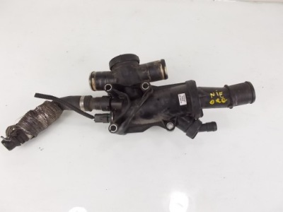 Корпус термостата volvo c30 s40 v50 rok 06-10 d4204t ford focus mondeo фото №1