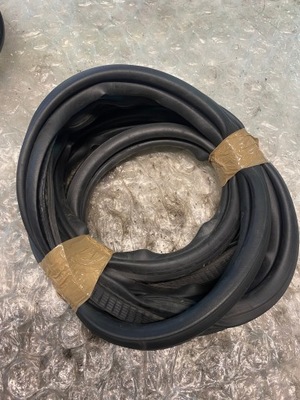 Citroen c4 i прокладка ниша крышки багажника фото №1