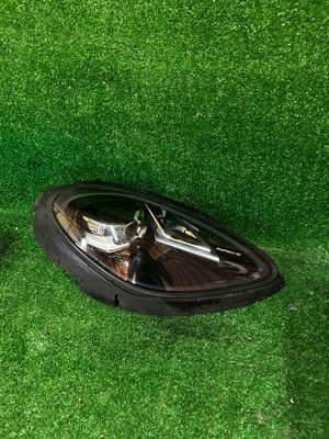 Фара правий porsche macan lift full led matrix фото №1