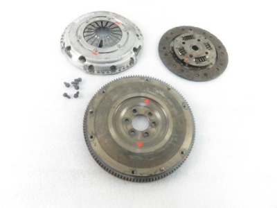 Колесо маховик seat leon ii 1.6 1878059832 фото №1