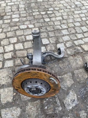 Porsche panamera gts 970 правая поворотный кулак перед фото №1