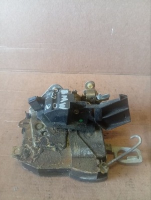 Замок дверь правый перед bmw e36 8122417 фото №1