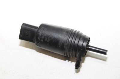 Bmw 3 e90 e65 e60 помпа омивача оригінал 8377612 фото №1