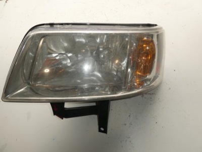 Vw t5 лампа ліва перед 7h1941015n фото №1