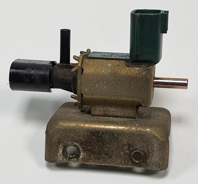 Клапан вакуумa mazda rx-8 1.3 k5t46590 фото №1