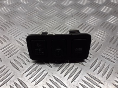 Панель переключателей suzuki swift iii фото №1