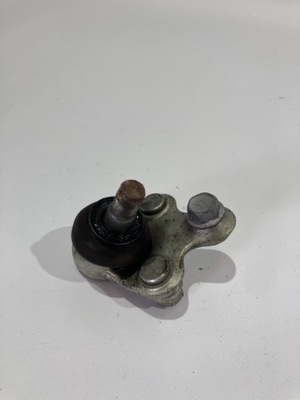 Шаровая опора рычаг левый yaris cross 21- фото №1