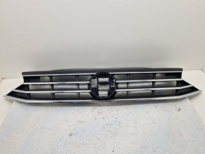 Решітка радіатора решітка радіатора passat b8 3g0 3g0853651 фото №1