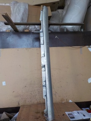 Toyota avensis t25 накладка поріг права фото №1