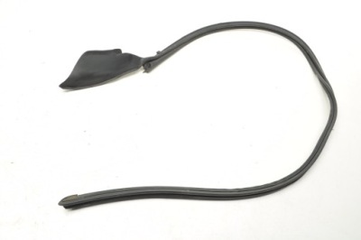 Mercedes amg gt c190 прокладка двері перед a1907270800 фото №1