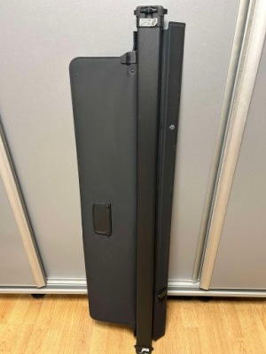 Шторка багажника volvo xc60 ii 17- 32205899 оригінал фото №1