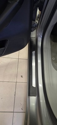 LISTWA PROGOWA NAKŁADKA PROGU AUDI A6 C6 2004-2011