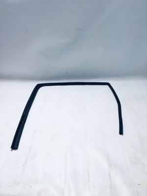 Прокладка двері лівий задня toyota prius iv 15- фото №1