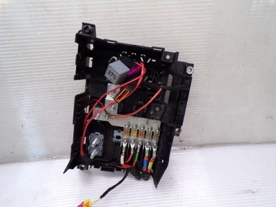 Коробка предохранителей audi q7 7l0937548c фото №1