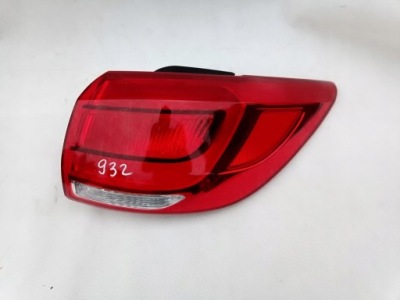 Kia sportage iii lift лампа задняя правая 92402-3w5 фото №1