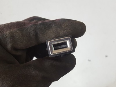 Citroen c4 grand picasso ii 13-16r разъём łącze usb фото №1