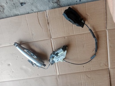 Ручка замок двері правий задня peugeot 5008 ezrc фото №1