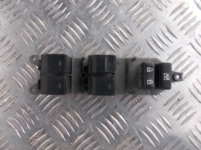 Toyota auris ii переключатель панель окон 13-15 фото №1