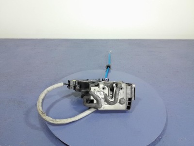 Mercedes gle w167 замок двері задній задній правий 4 pin a2220064099 фото №1