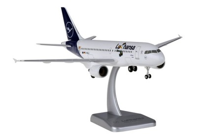 Model samolotu Airbus A319 LUFTHANSA 1:200 D-AILU