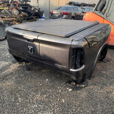 BOÎTE MONTAGE AILES ARRIÈRE RAM COFFRE QUART DODGE RAM V 1500 LIMITED 22R - milautoparts.fr