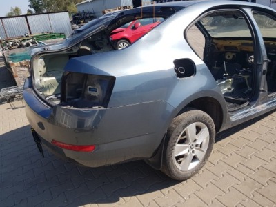 Skoda octavia 3 iii 13-19r hb крила чверть права задня lf7y фото №1