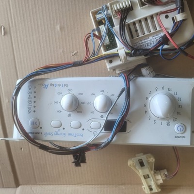 Moduł programator pralki Indesit IWUD 41051