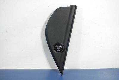 Hyundai kona заглушка консоли правая 84767-j9200 фото №1