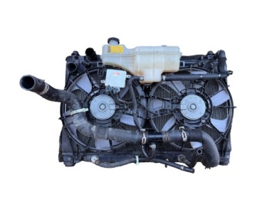 Lexus is 300h радиатор комплект вентиляторы корпус бачок расширительный фото №1