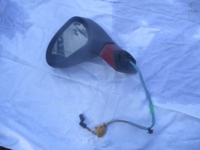 Зеркало левая перед peugeot 308 8pin фото №1