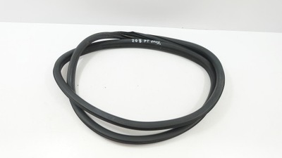 Peugeot 208 i прокладка двері правий задня фото №1