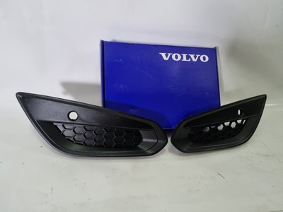 Volvo s60 v60 ґрати бампера ліва права фото №1