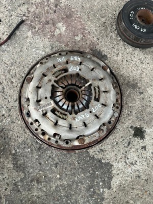 Bmw x1 e84 2.0d n47d20c зчеплення маховик з двома масами фото №1