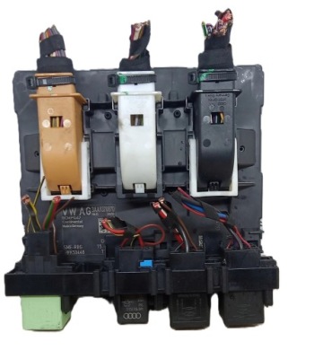 Модуль блок управления блок управления бортовой сетью vw passat b7 3aa937087d фото №1