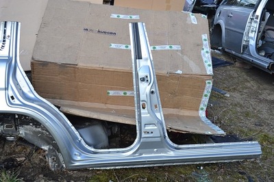 Pajero pinin 5-дверь правый порог + блок двигателя средний фото №1