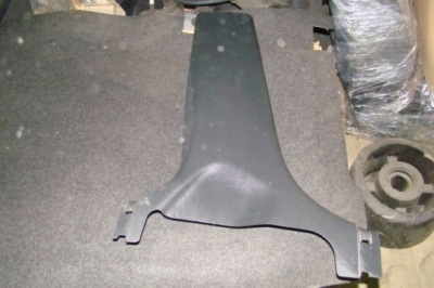 Nissan x-trail t31 захист стійка середина пластик l фото №1