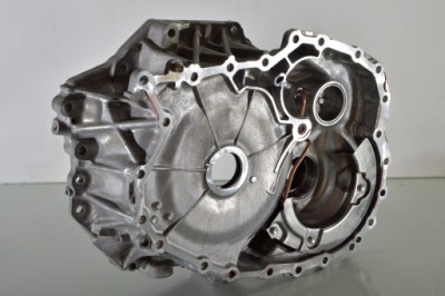 Корпус передня jf016e nissan фото №1