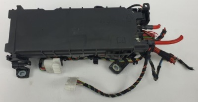 Коробка запобіжників mercedes-benz оригінальний номер a2465451340 фото №1