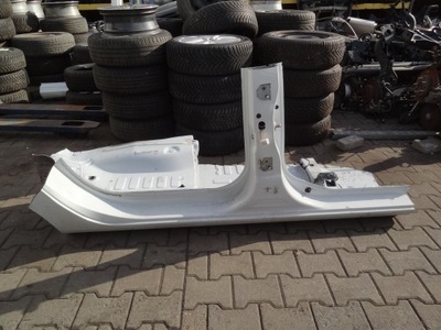 Dacia lodgy 2013 блок двигателя порог правый оригинал фото №1