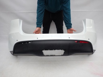 Tesla model y 20- бампер задня задній pdc фото №1