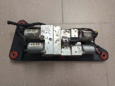 Bmw x6 f16 x5 f15 блок клапанный насос adapive 6794578 фото №1