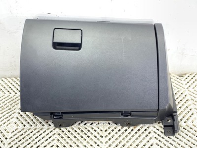 Бардачок пассажира mazda 3 bm хэтчбек полка фото №1