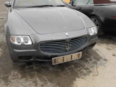 Maserati quattroporte v 04- капот кришка двигуна фото №1